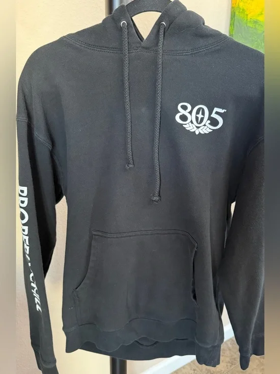 Men’s Hoodie - Bundle - Picture 3 of 12